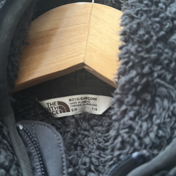 NORTH FACE SMALL SHERPA SWEATER - Picture 5 of 5